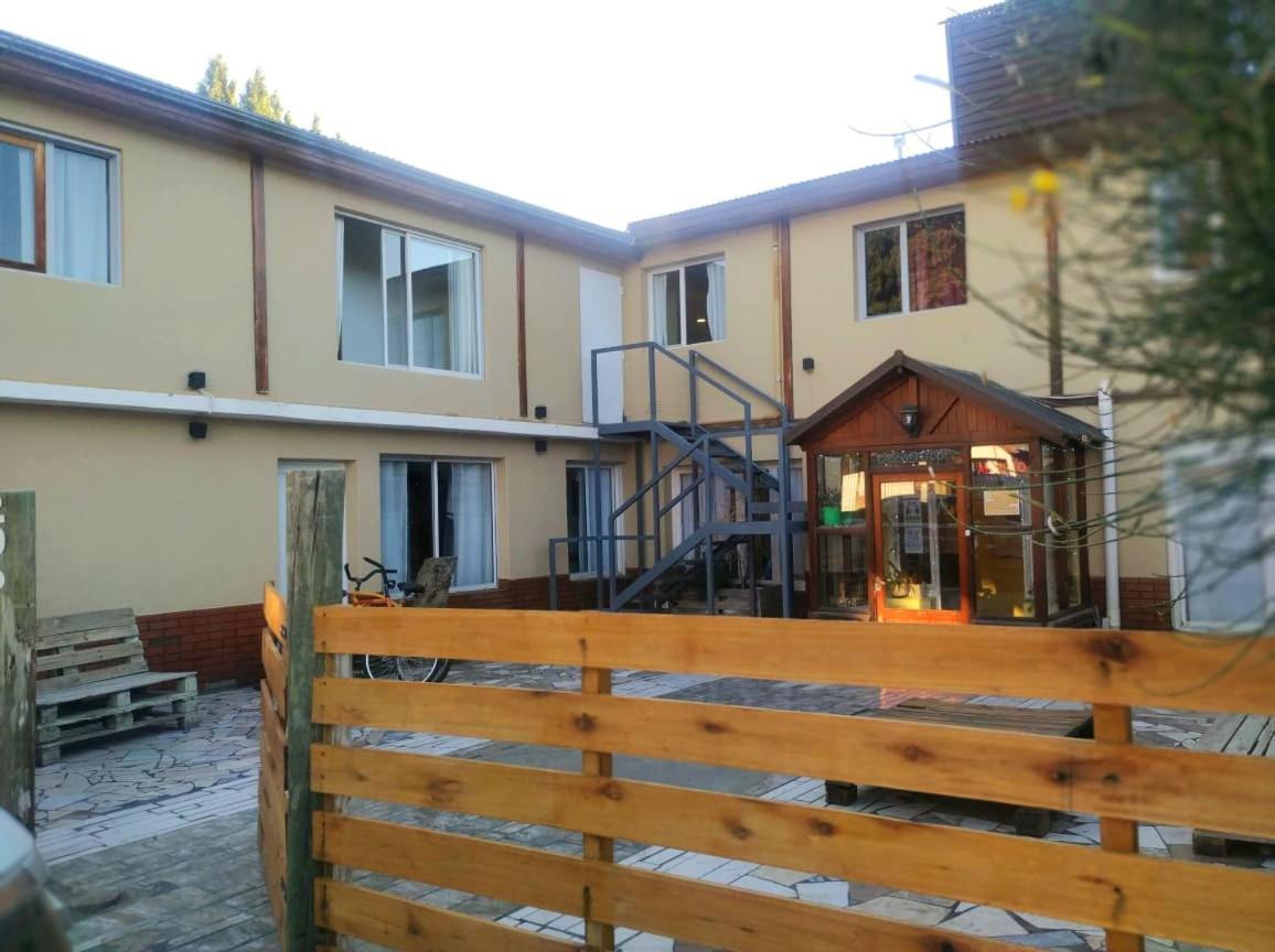 Hostel Elal *
